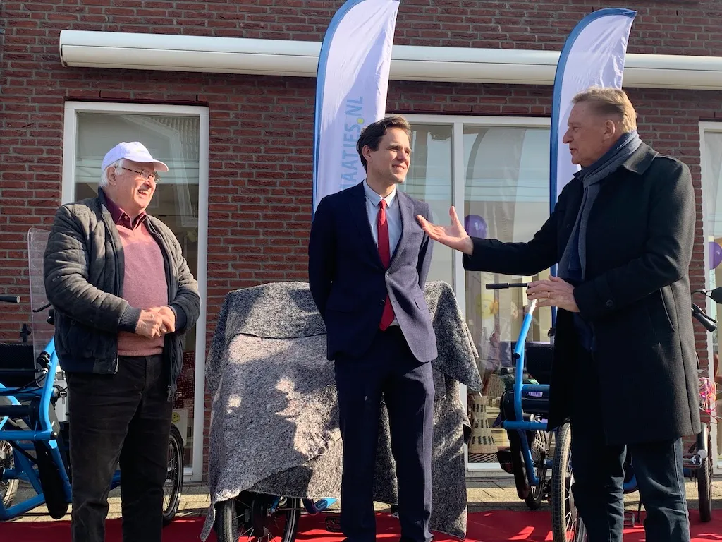 Beeld bij project “Amstelidee cosponsor voor onderdak voor de veentrapper 5 van fietsmaatjes”