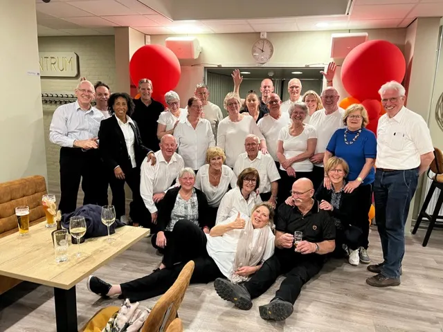Beeld bij project “Vijfde editie van Samen Eten in Bovenkerk groot succes (Amstelidee cosponsor)”