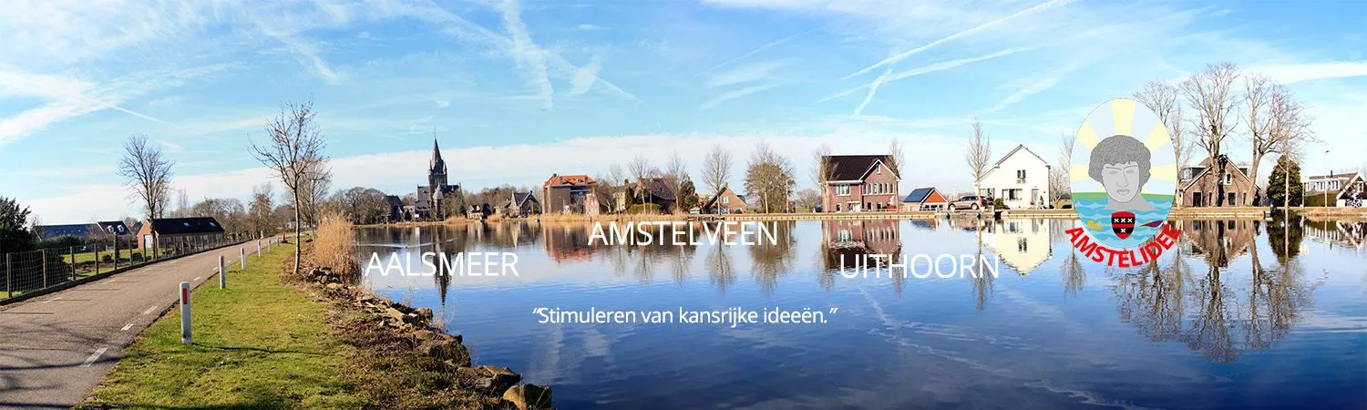 De Amstel bij Amstelveen, met het logo van Amstelidee en de plaatsnamen Aalsmeer, Amstelveen en Uithoorn